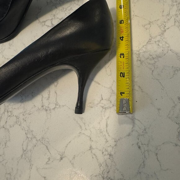 Prada Black Nappa Vitello leather pump - Picture 4 of 9